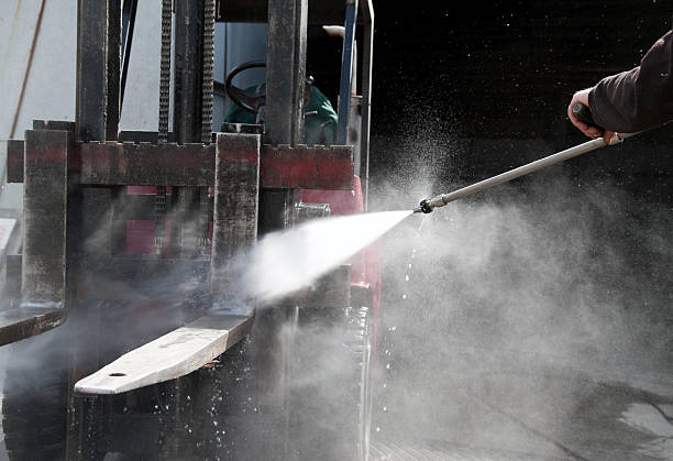 Best Commercial Building Pressure Washing  in Mechanicsburg, OH